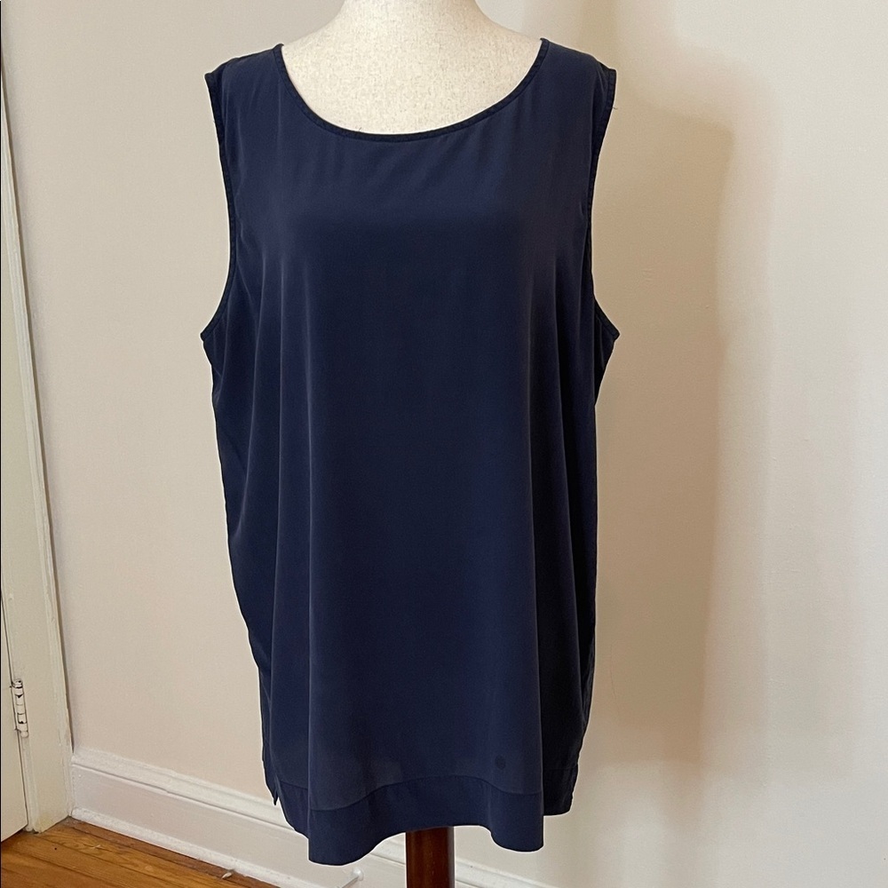 Diane von Furstenberg 100% Silk Tank Blouse Size Large